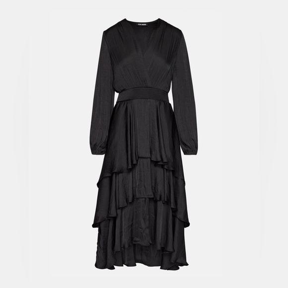 Steve Madden Dresses & Skirts - Steve Madden Bei Ruffled Tiered Long Sleeve Dress